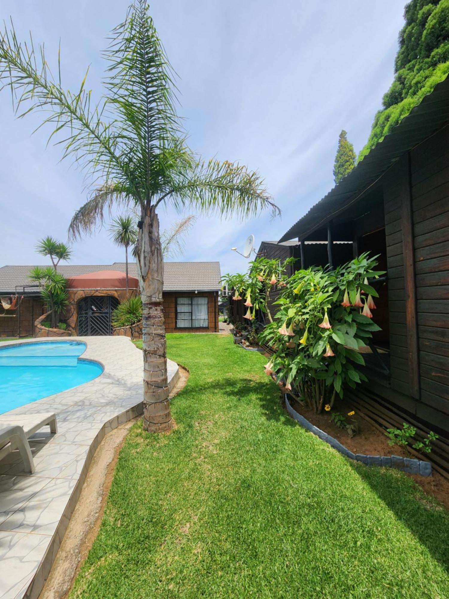 The Guesthouse Vanderbijlpark Exterior foto